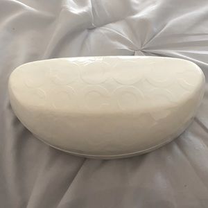 EUC! COACH 💕Sun glass case😎💜